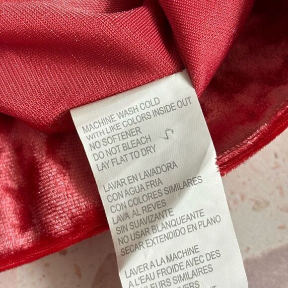 Fabletics Crushed Velour Zip Up Hoodie strawberry red large new - Picture 8 of 15